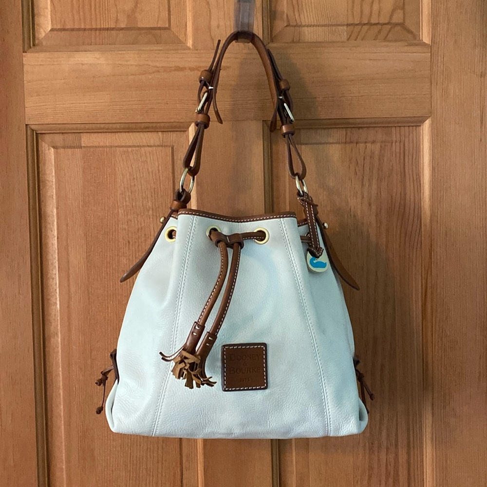 Dooney & Bourke White Leather Bucket Bag Purse